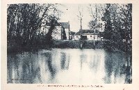 Les douves, vers 1920