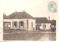 Les &eacute;coles, devenues aujourd'hui salle des fetes